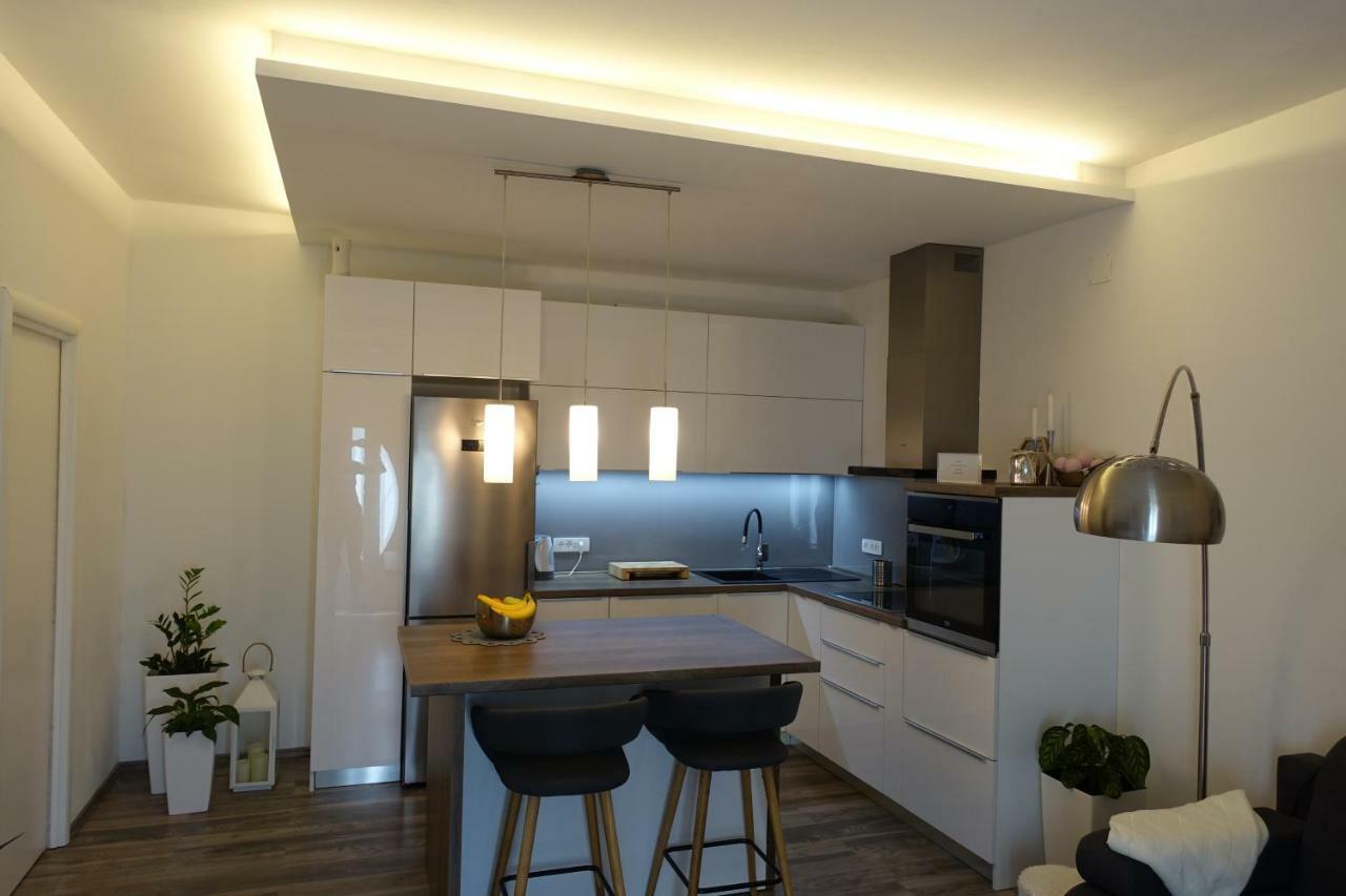 Apartman Maja Bol Bagian luar foto