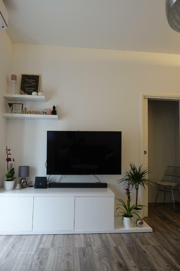 Apartman Maja Bol Bagian luar foto
